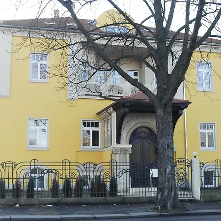 De Baron 4* Dresden