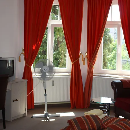 De Baron 4* Dresden