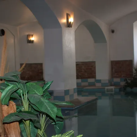 De Baron 4*