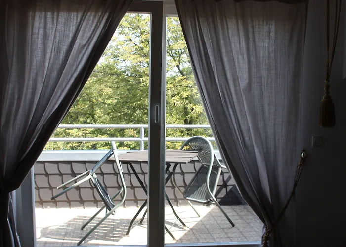 维拉德拜伦酒店