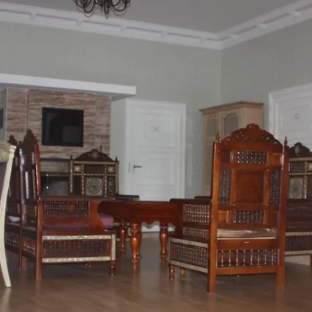 De Baron 4*